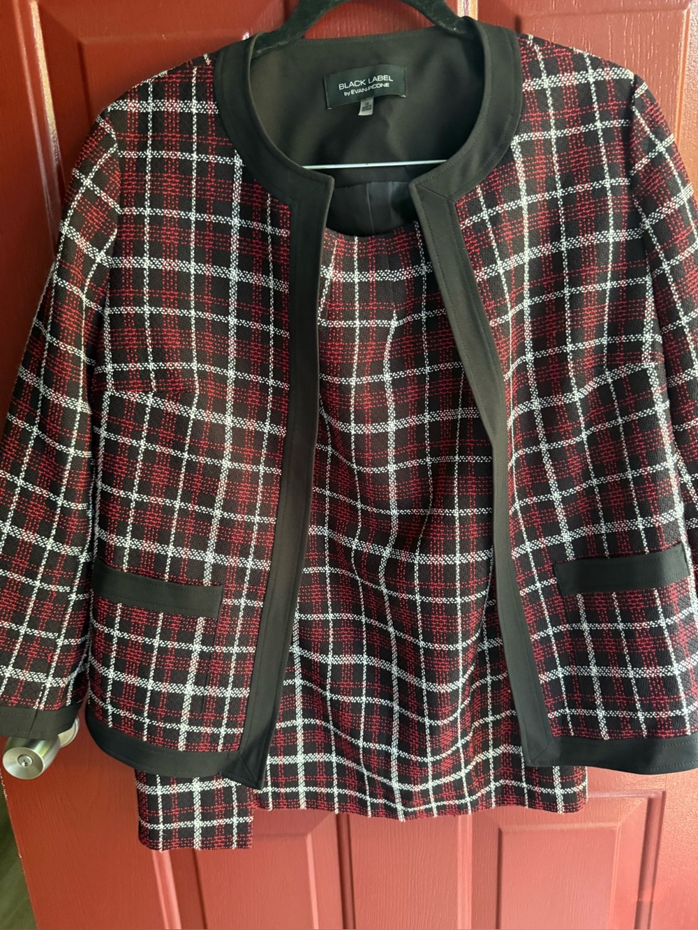 Black Label by Evan Picone Red Plaid Tweed Jacket Set